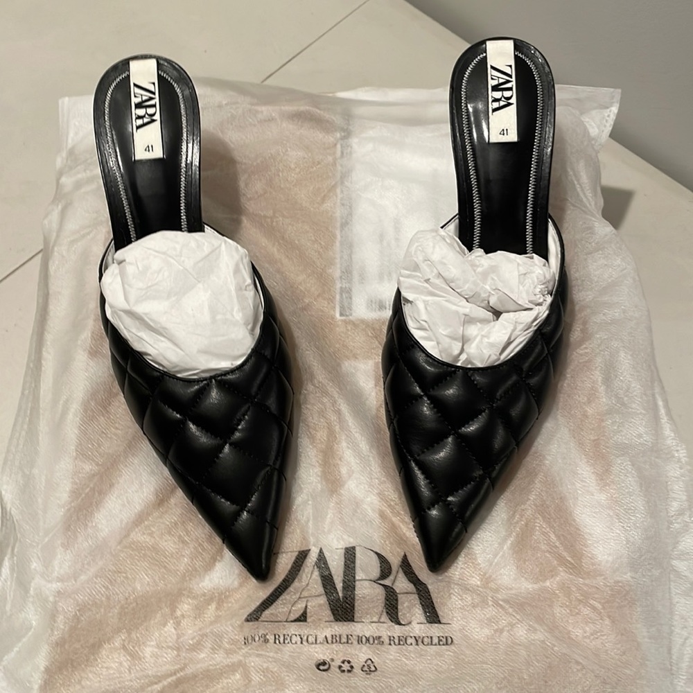 Zara Heeled Leather Quilted Mule